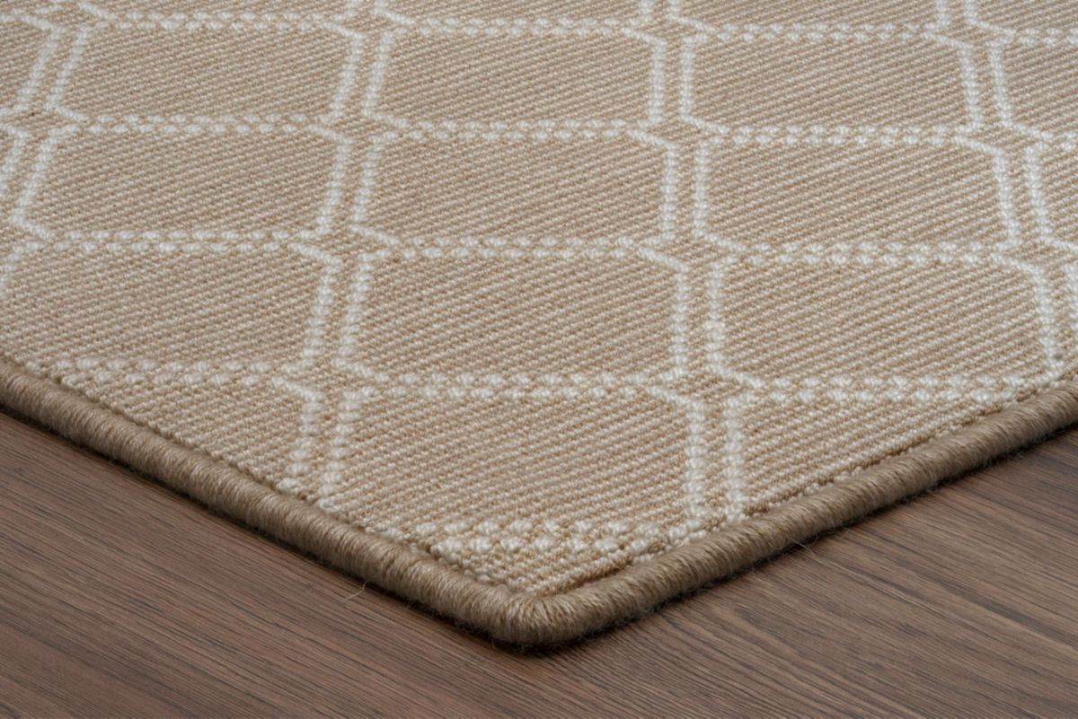 T01002082_SAMPLE